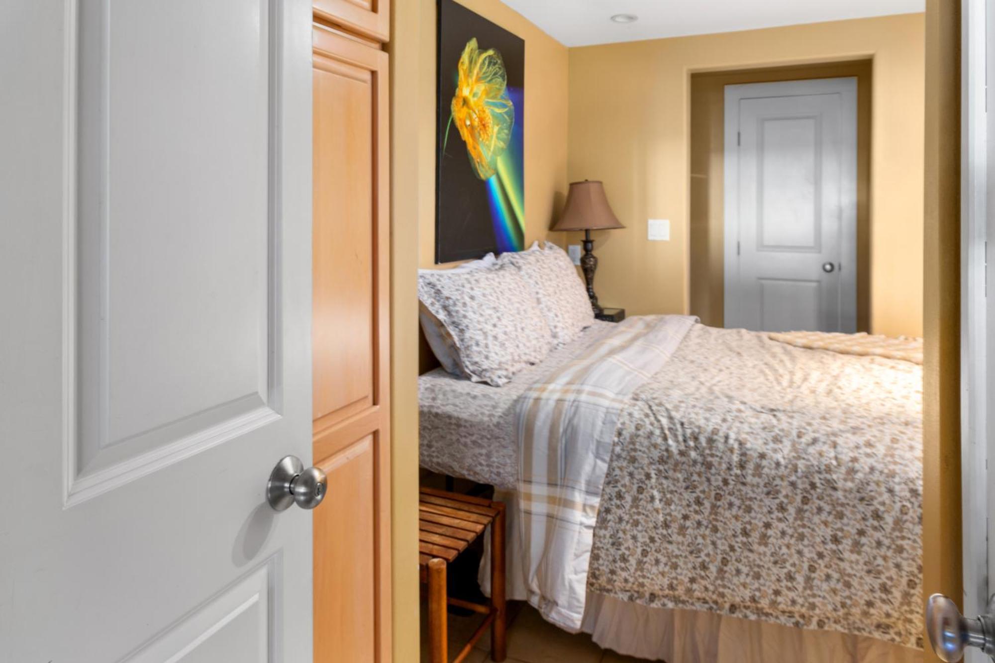 Plumeria Suite, 2-Bedrooms, Sleeps 6, Pool & Bbq, Pre-Renovation Summer Sale Kihei Bagian luar foto
